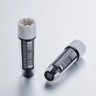 艾本德Eppendorf CryoStorage Vial，無(wú)菌, 無(wú)菌, 0.5 mL, 不含 DNase、RNase、人類 DNA 和內(nèi)毒素；外螺紋，預(yù)先加蓋灰色管蓋，帶 2D SafeCode 